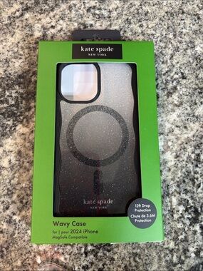 kate spade Black Glitter Wavy MagSafe iPhone 16 Case
